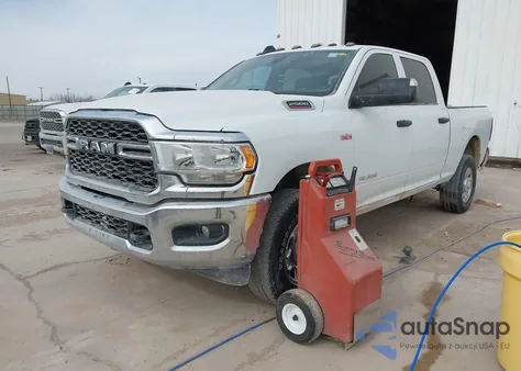 2022 Ram 2500 Tradesman 4X4 6'4 Box z USA, uszkodzony, nr VIN 3C6UR5CJ7NG129906